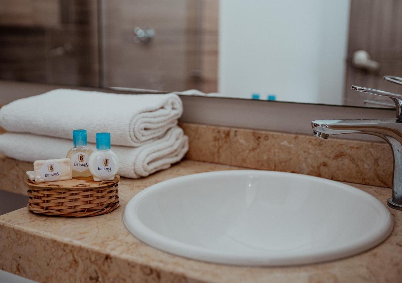 Hotel Betania Санта Марта Екстериор снимка
